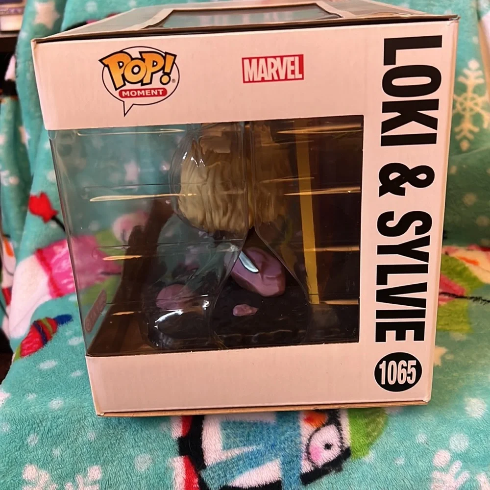 Loki Sylvia Funko pop moment - Picture 7 of 8